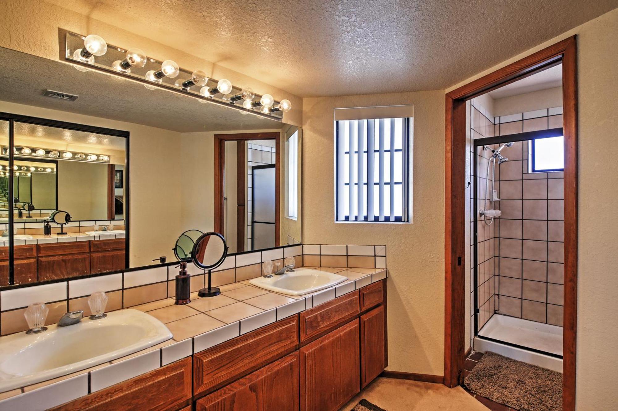 Lake Havasu Condo With Pool Less Than 1 Mi To London Bridge! Лейк-Гавасу-Сіті Екстер'єр фото