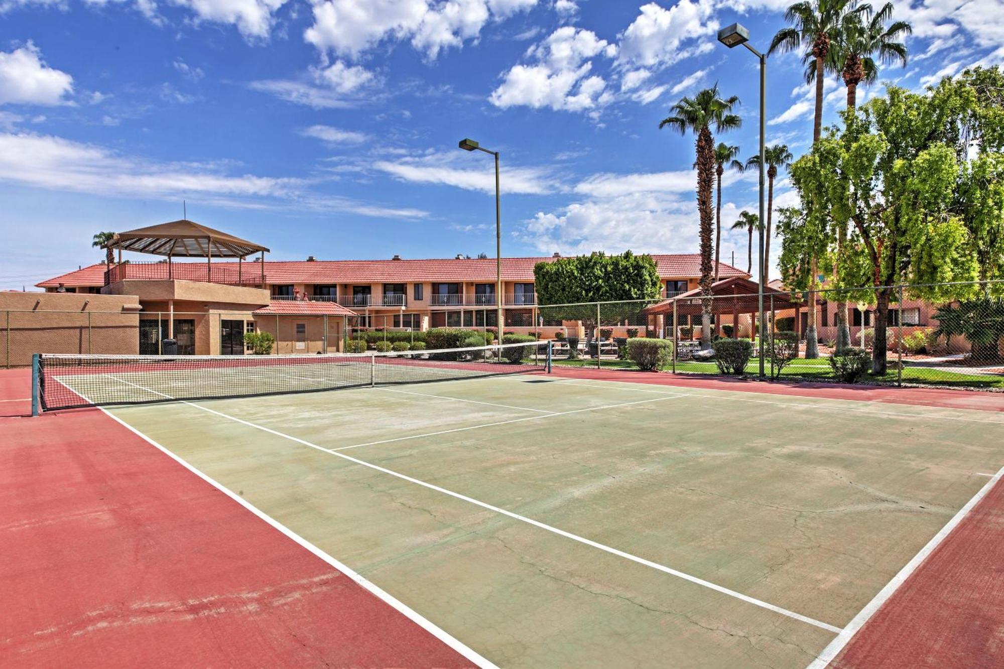 Lake Havasu Condo With Pool Less Than 1 Mi To London Bridge! Лейк-Гавасу-Сіті Екстер'єр фото