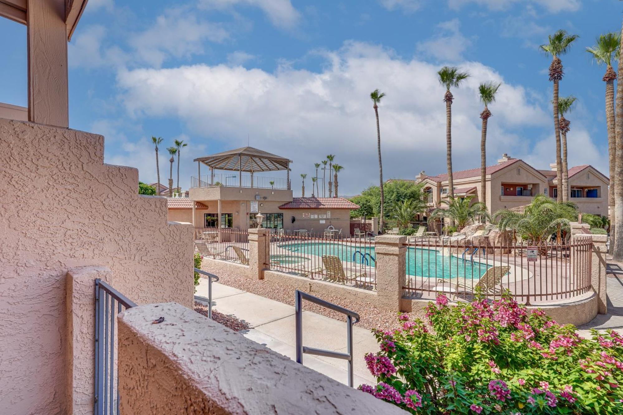 Lake Havasu Condo With Pool Less Than 1 Mi To London Bridge! Лейк-Гавасу-Сіті Екстер'єр фото