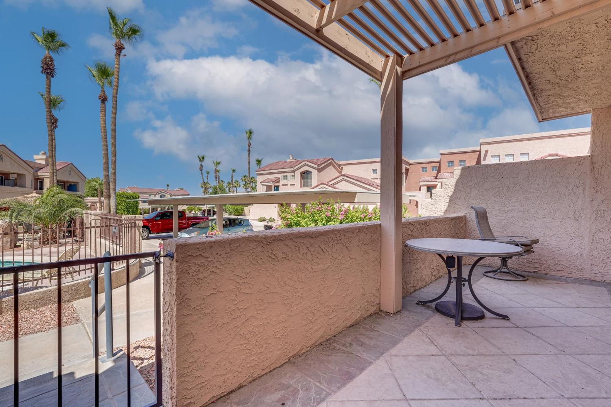 Lake Havasu Condo With Pool Less Than 1 Mi To London Bridge! Лейк-Гавасу-Сіті Екстер'єр фото