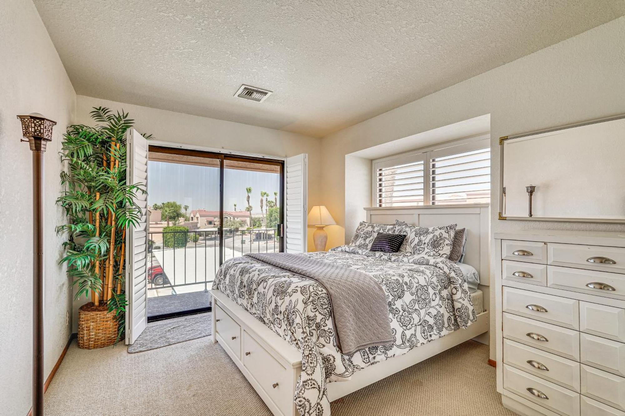 Lake Havasu Condo With Pool Less Than 1 Mi To London Bridge! Лейк-Гавасу-Сіті Екстер'єр фото